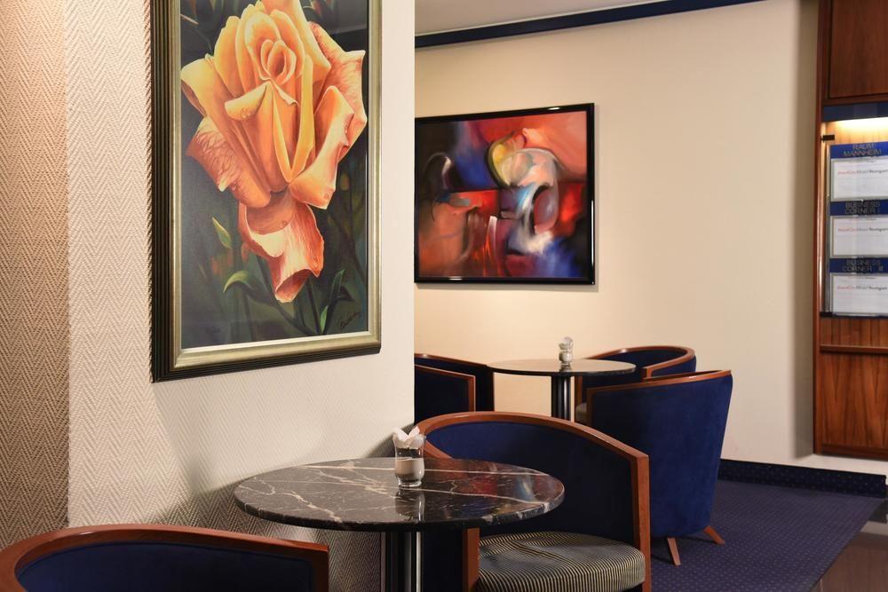 Intercityhotel Stuttgart Eksteriør bilde