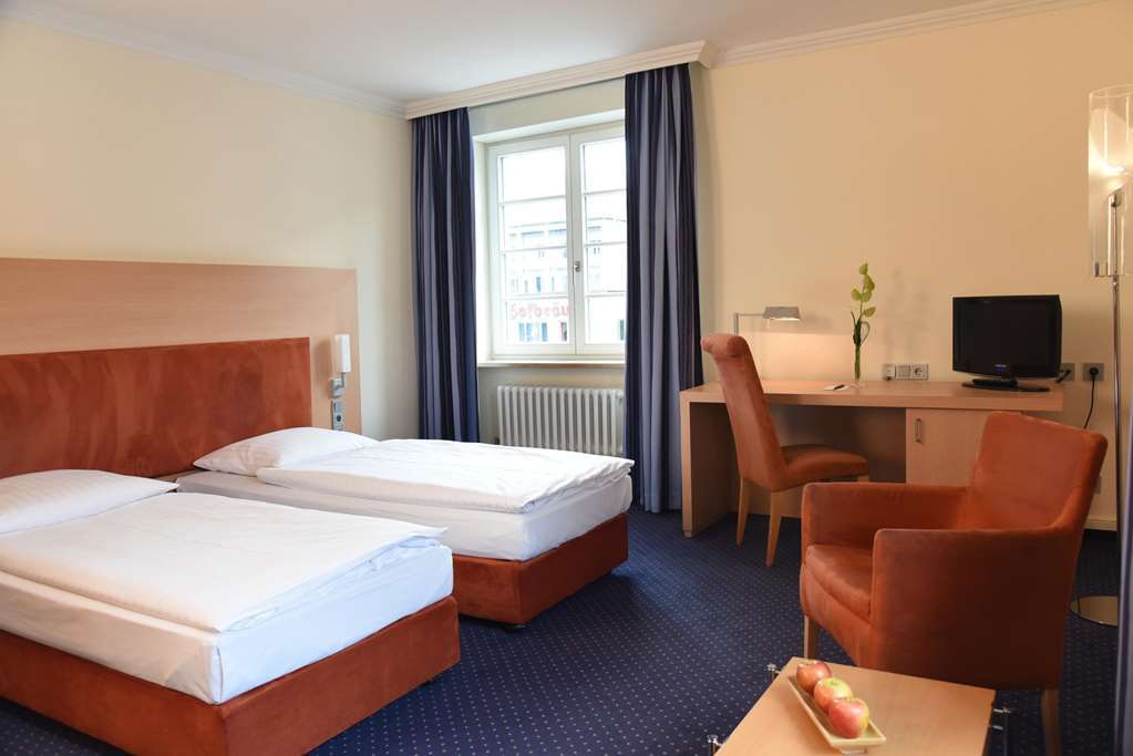 Intercityhotel Stuttgart Rom bilde
