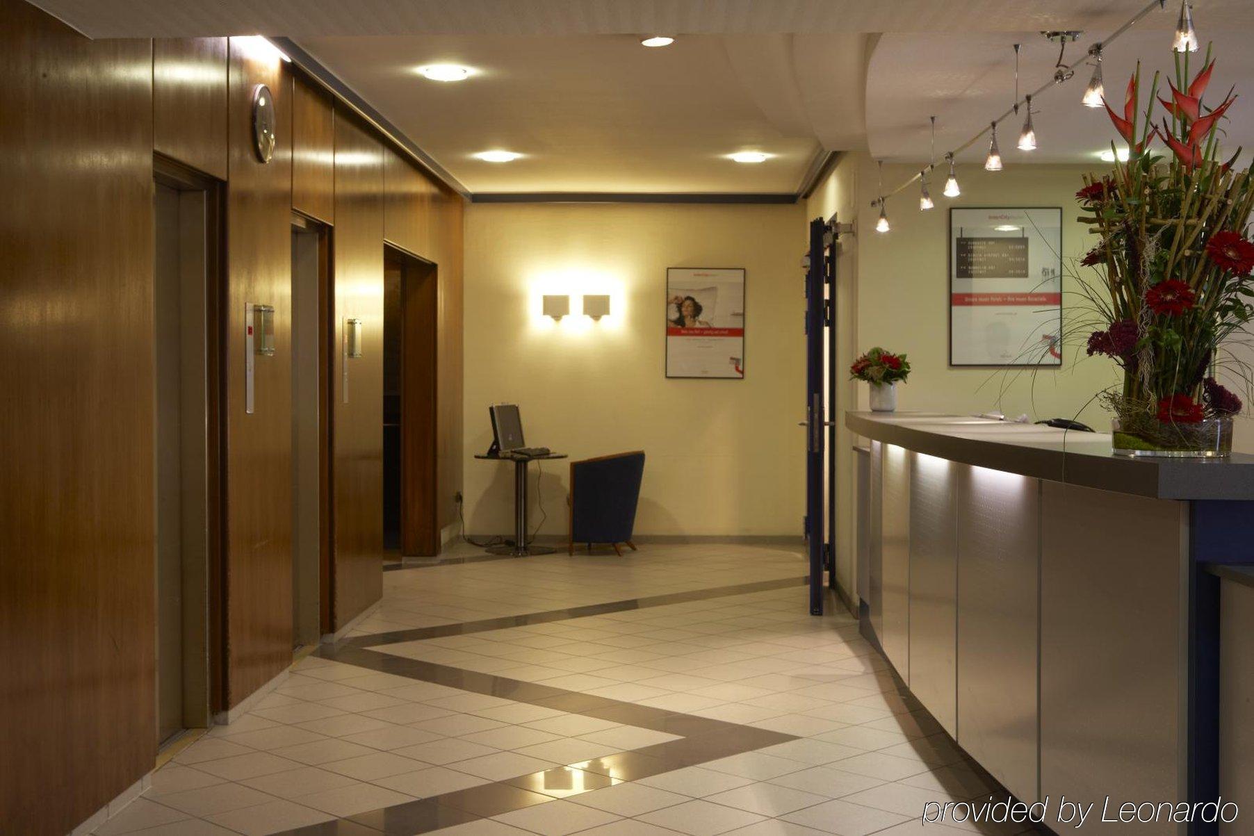 Intercityhotel Stuttgart Eksteriør bilde