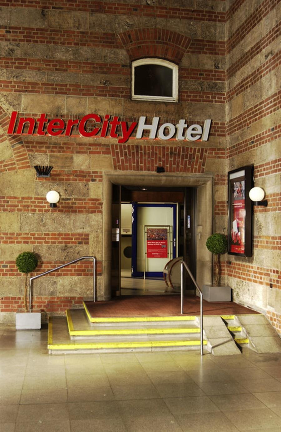 Intercityhotel Stuttgart Eksteriør bilde